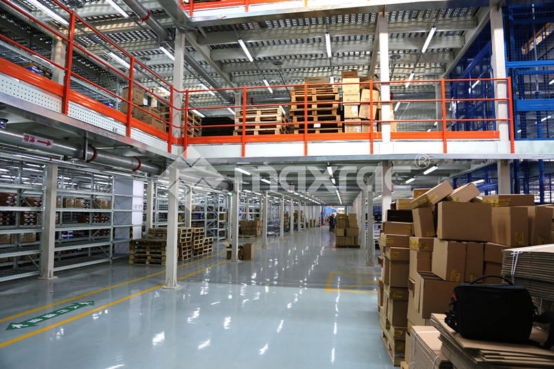 Steel Mezzanine for Supply Chain